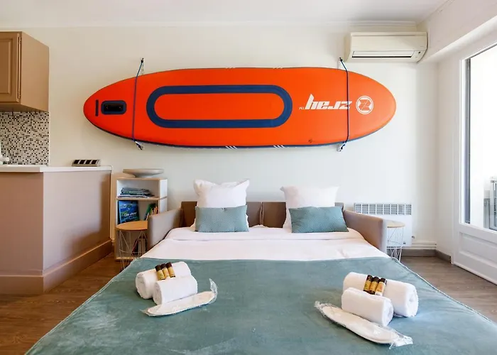 Les 3 Palmiers Yourhosthelper Cannes